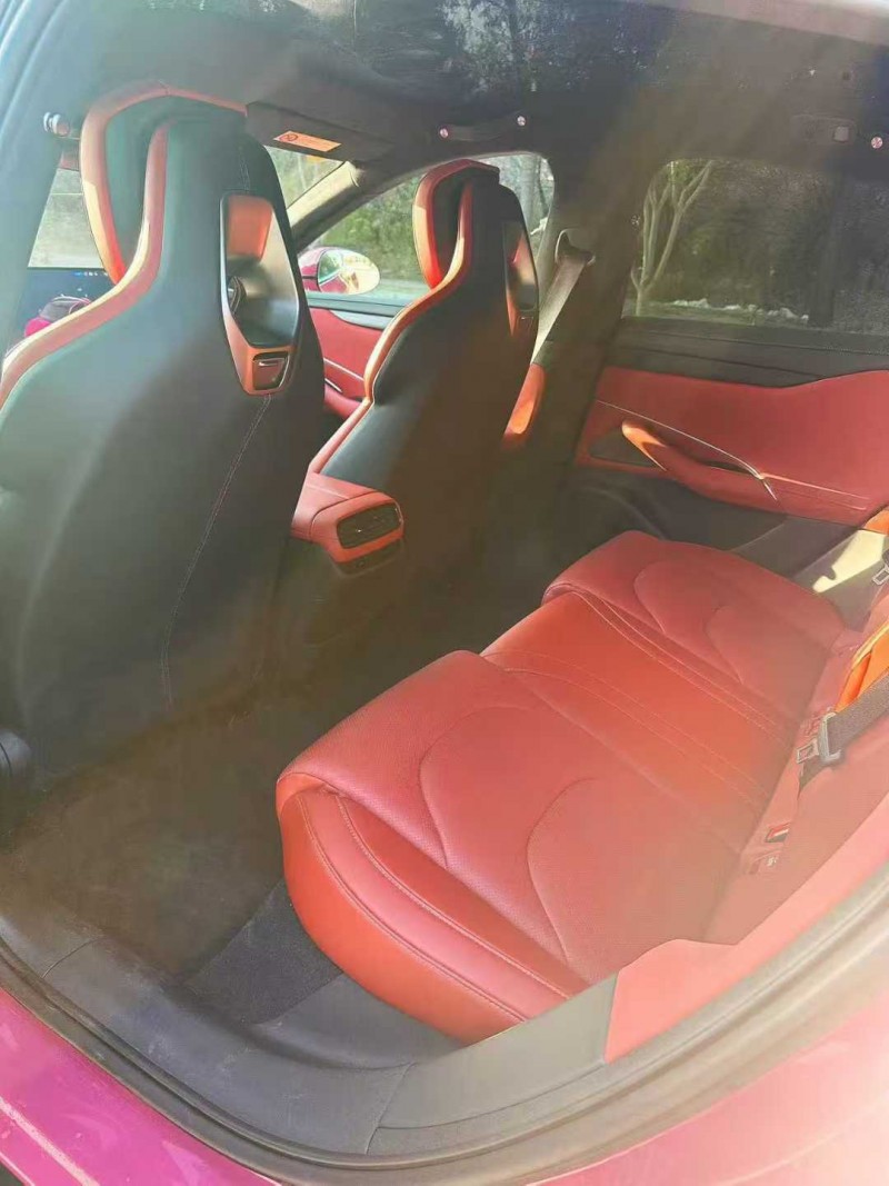 潍坊25年小米SU76