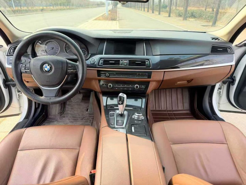 青岛16年宝马5系7