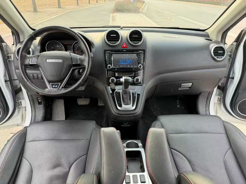 泰安17年哈弗H68