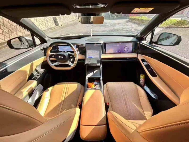 金华23年吉利银河8