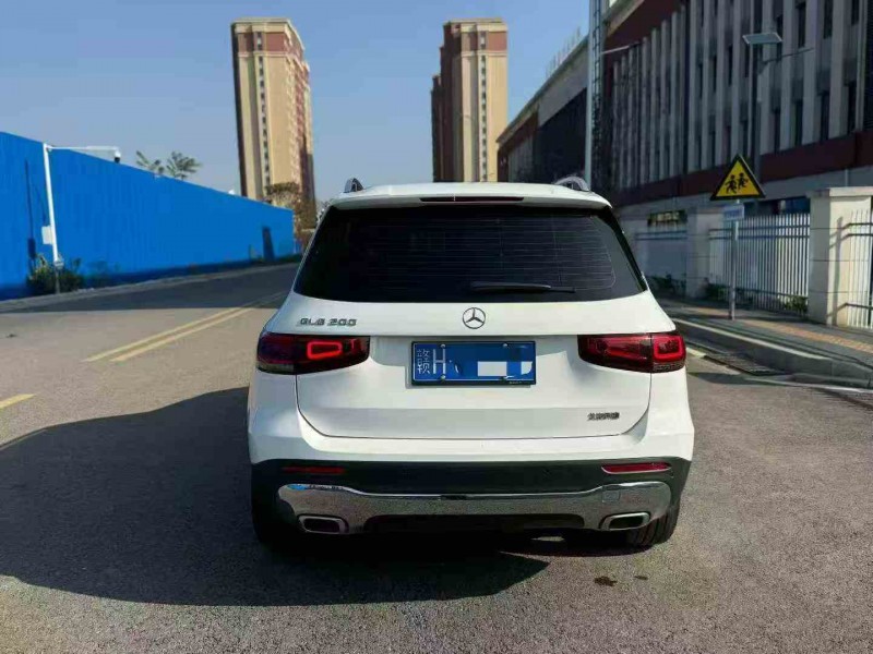 吉安23年奔驰GLB8