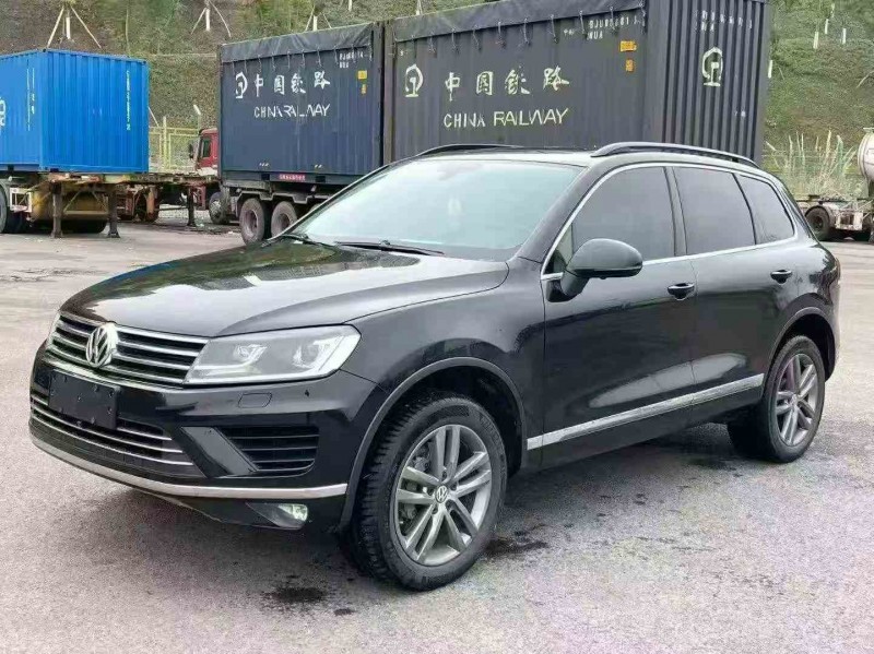 重庆18年大众途锐2