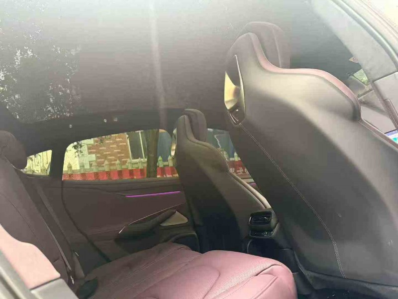 重庆25年小米SU73