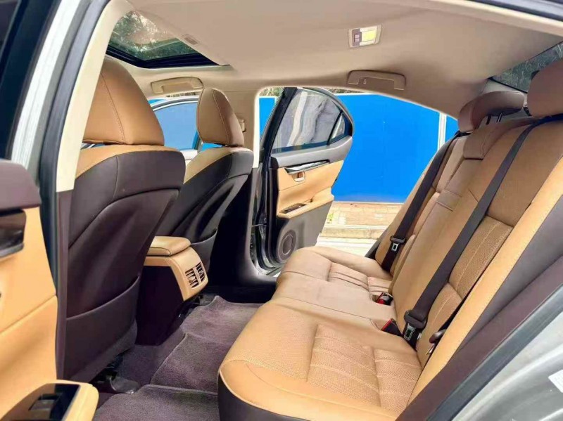 梧州16年雷克萨斯ES4