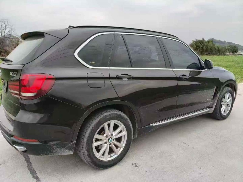 温州16年宝马X56