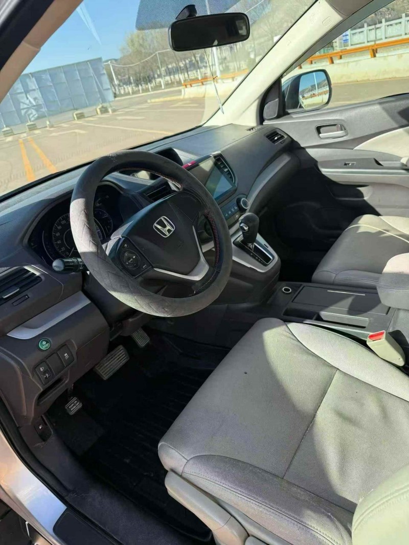 天水12年本田CRV4