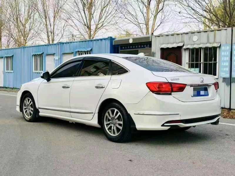 枣庄17年本田思铂睿6