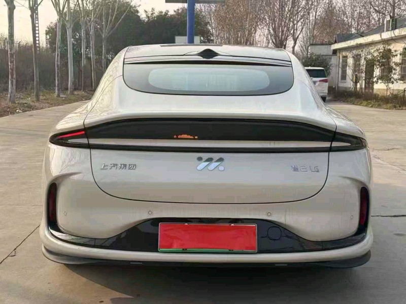 洛阳25年智己L69