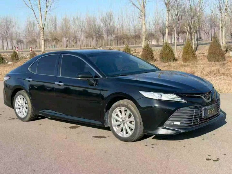 潍坊19年丰田凯美瑞3