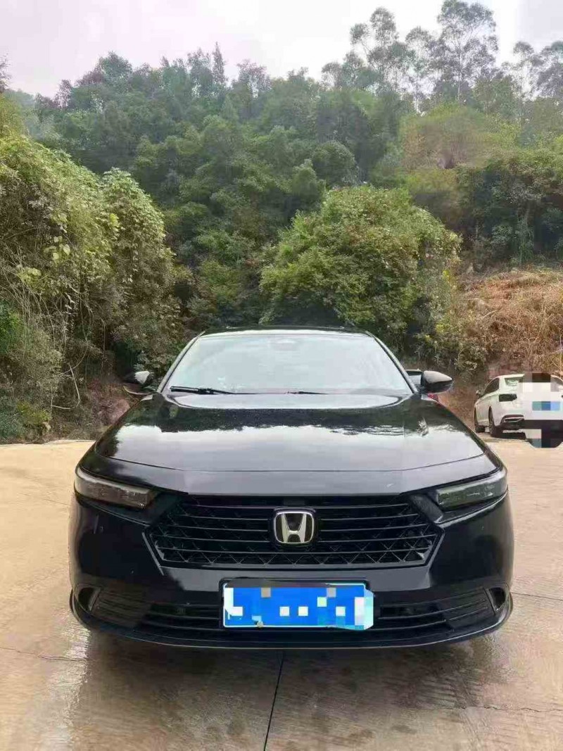 龙岩25年本田雅阁1