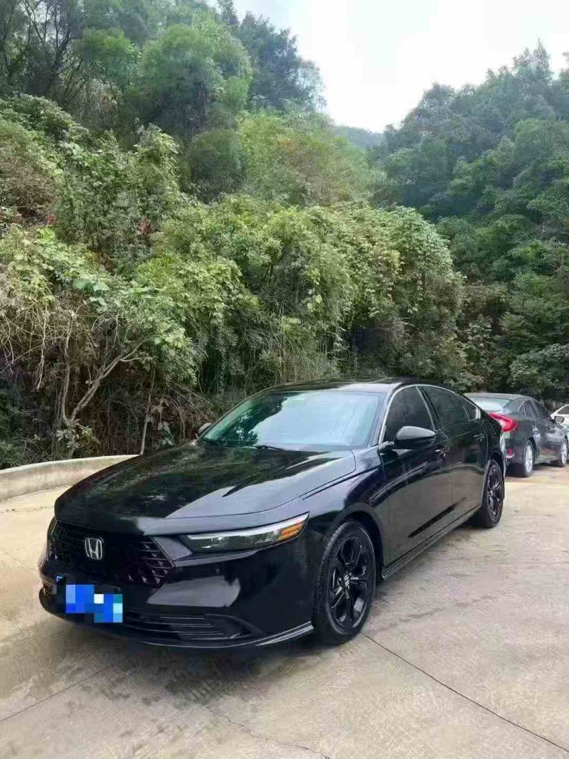 龙岩25年本田雅阁2