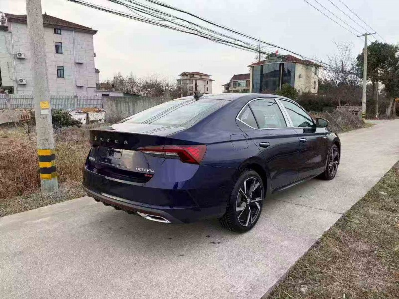 嘉兴22年斯柯达明锐8