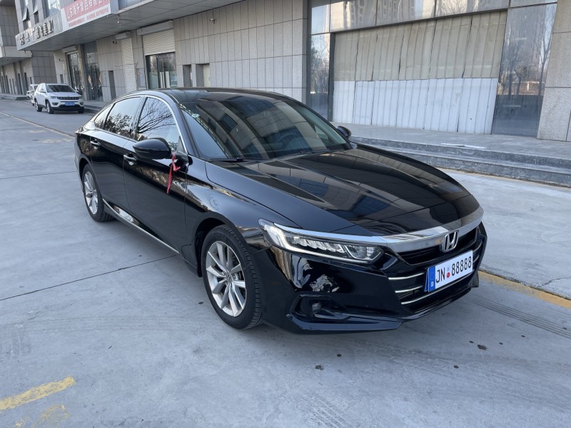 济宁23年本田雅阁3