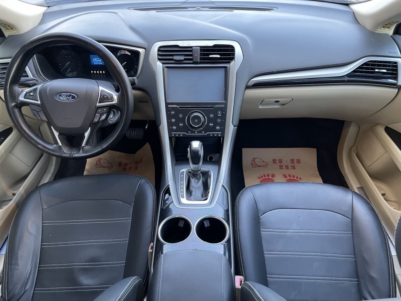 济宁13年福特蒙迪欧3