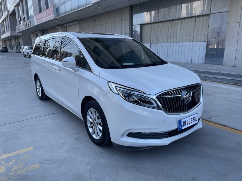 济宁18年别克GL83