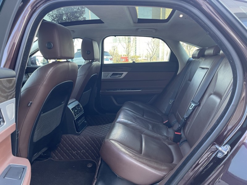 济宁18年捷豹XFL7