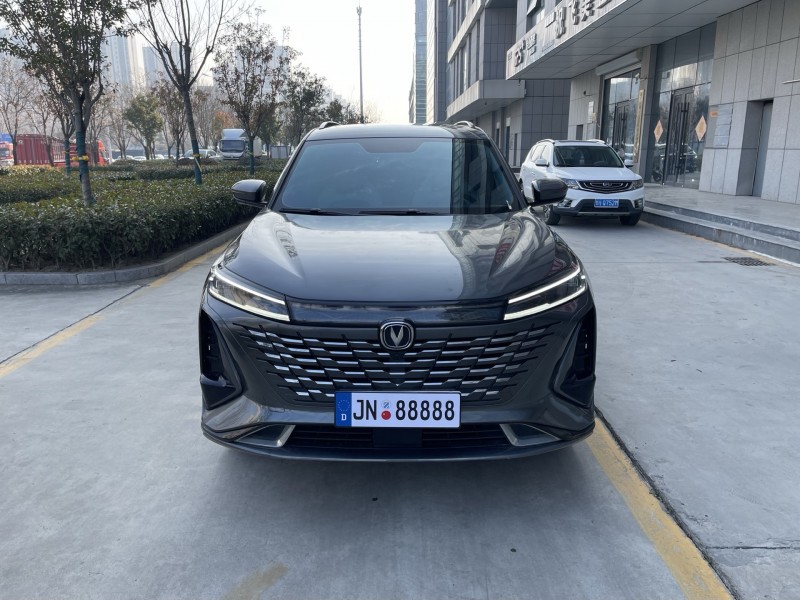 济宁23年长安汽车CS751