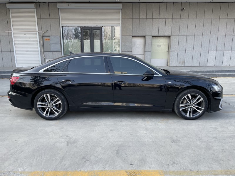 济宁19年奥迪A6L4
