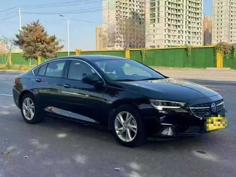 菏泽21年别克君威3