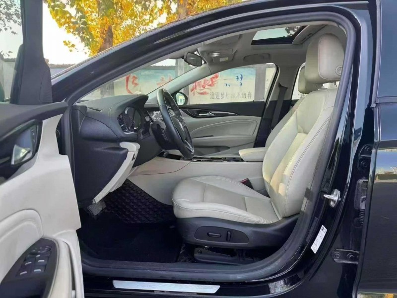 菏泽21年别克君威4