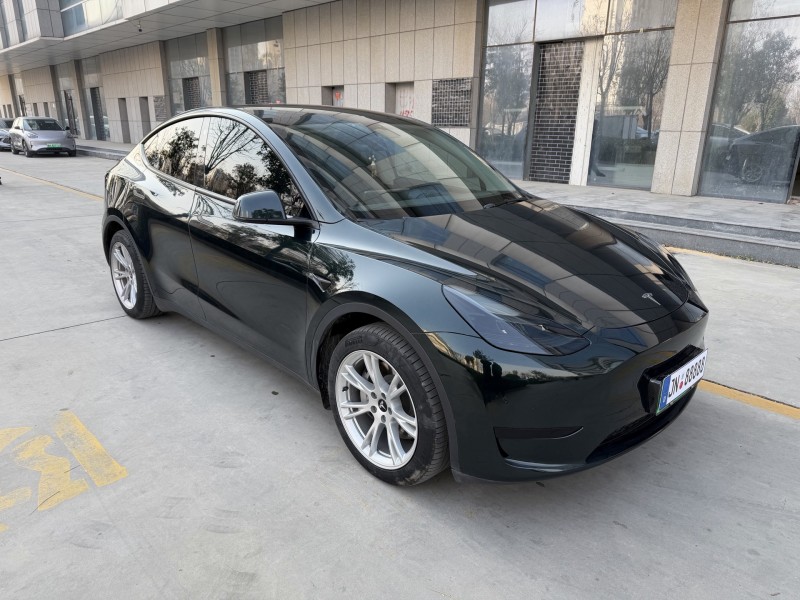 济宁23年特斯拉MODEL Y2