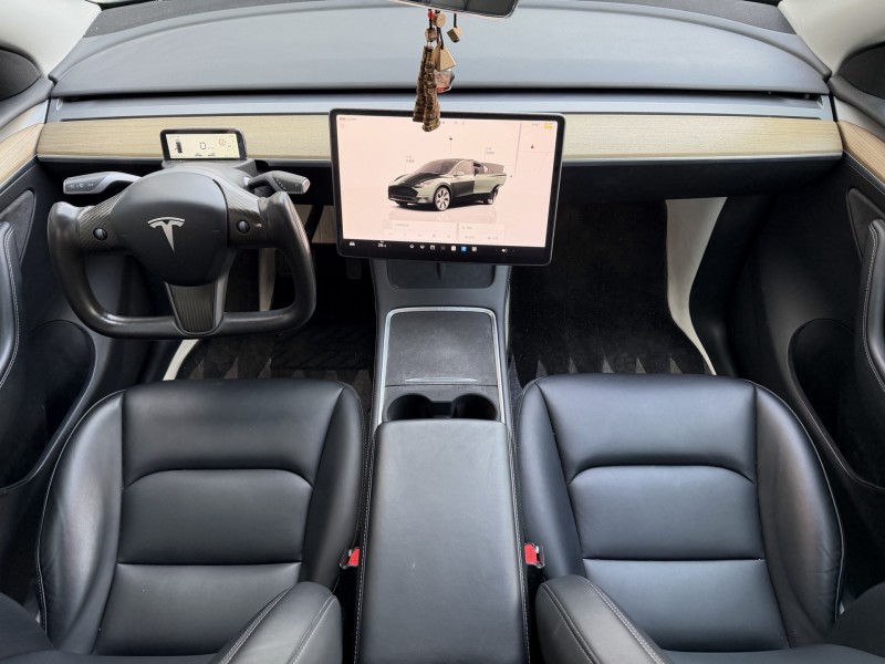 济宁23年特斯拉MODEL Y3