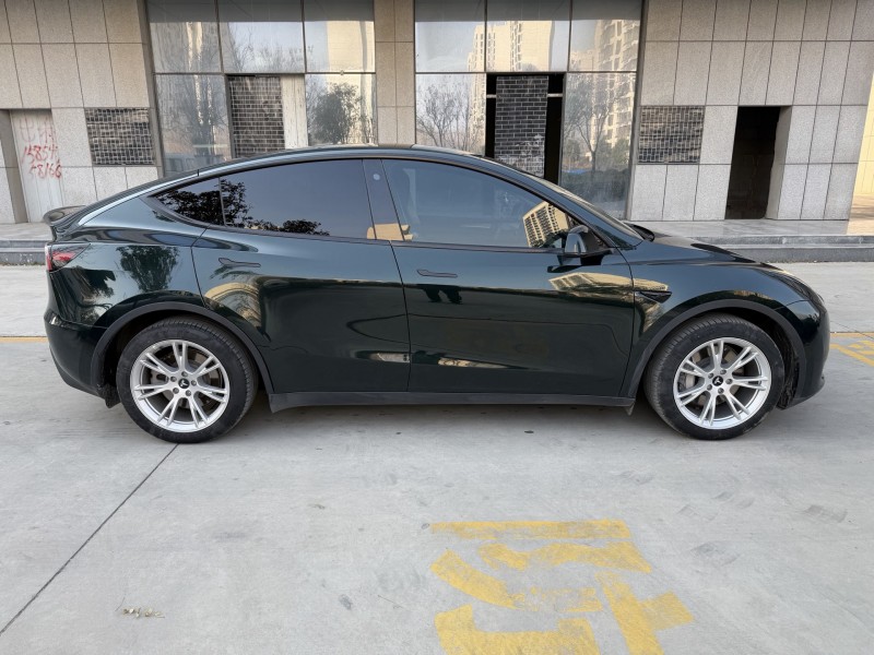 济宁23年特斯拉MODEL Y8