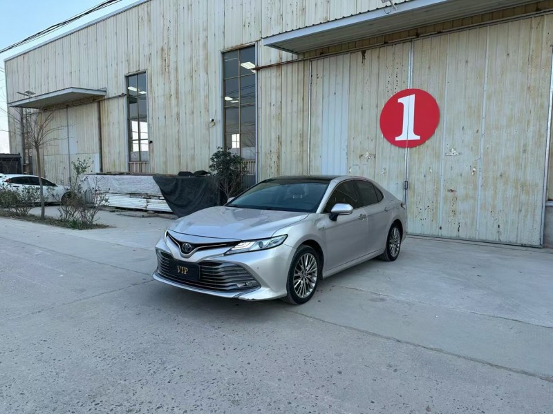 徐州18年丰田凯美瑞2