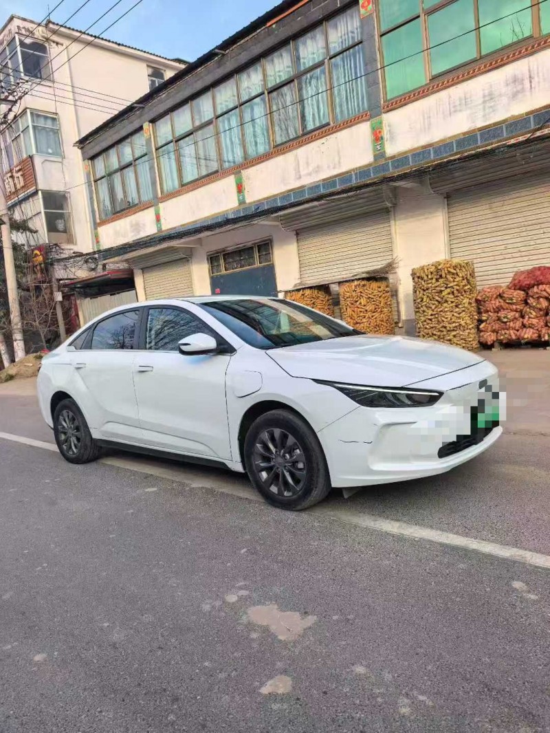 菏泽23年吉利几何3