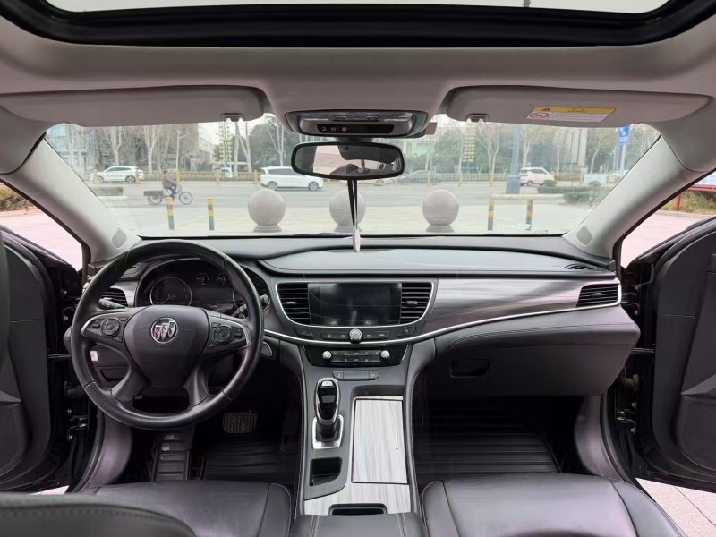 枣庄22年别克君越6