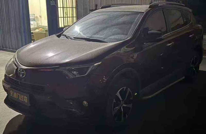 江门19年丰田RAV42