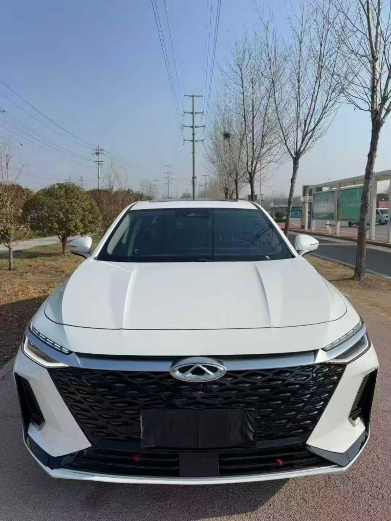 枣庄25年奇瑞艾瑞泽1