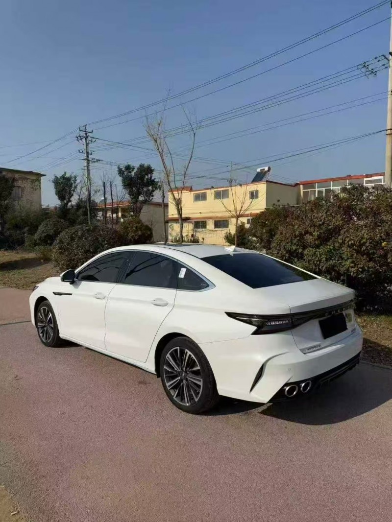 枣庄25年奇瑞艾瑞泽7