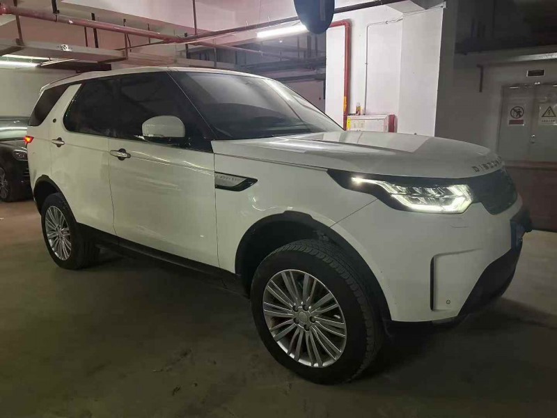 广州18年路虎发现3