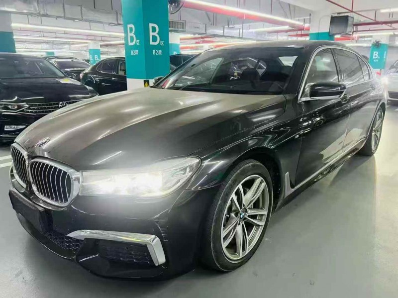 广州18年宝马7系3
