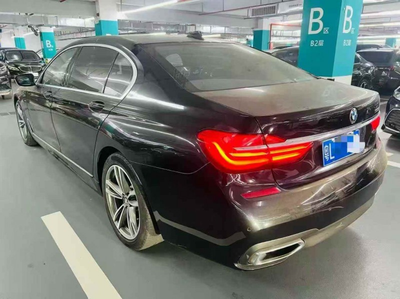 广州18年宝马7系7