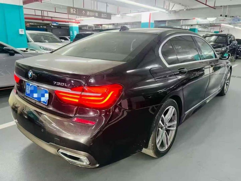 广州18年宝马7系8