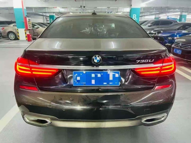 广州18年宝马7系9