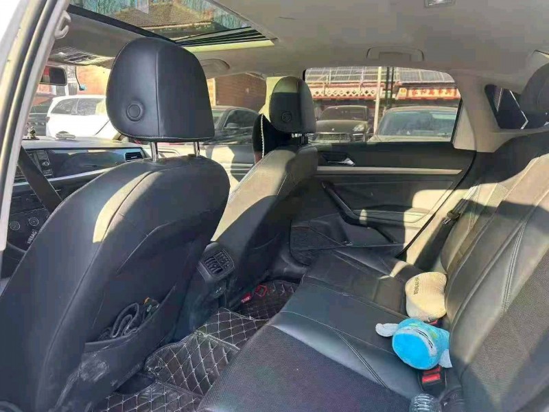 淄博19年大众朗逸6