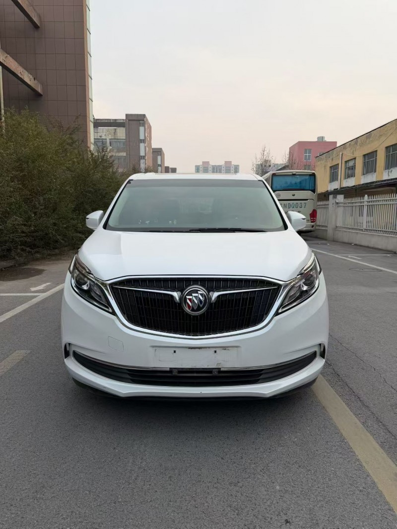 宿迁19年别克GL81