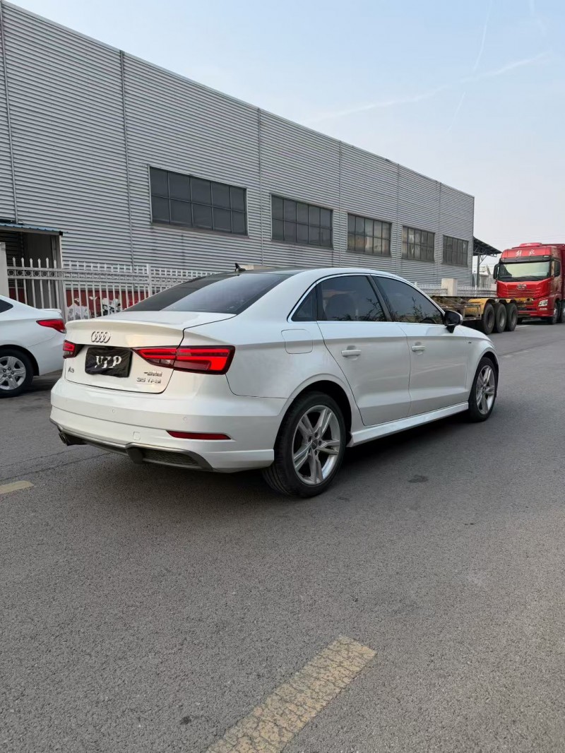 宿迁18年奥迪A38