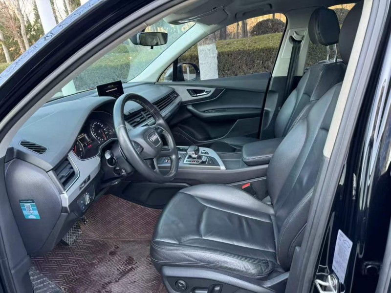 青岛20年奥迪Q74