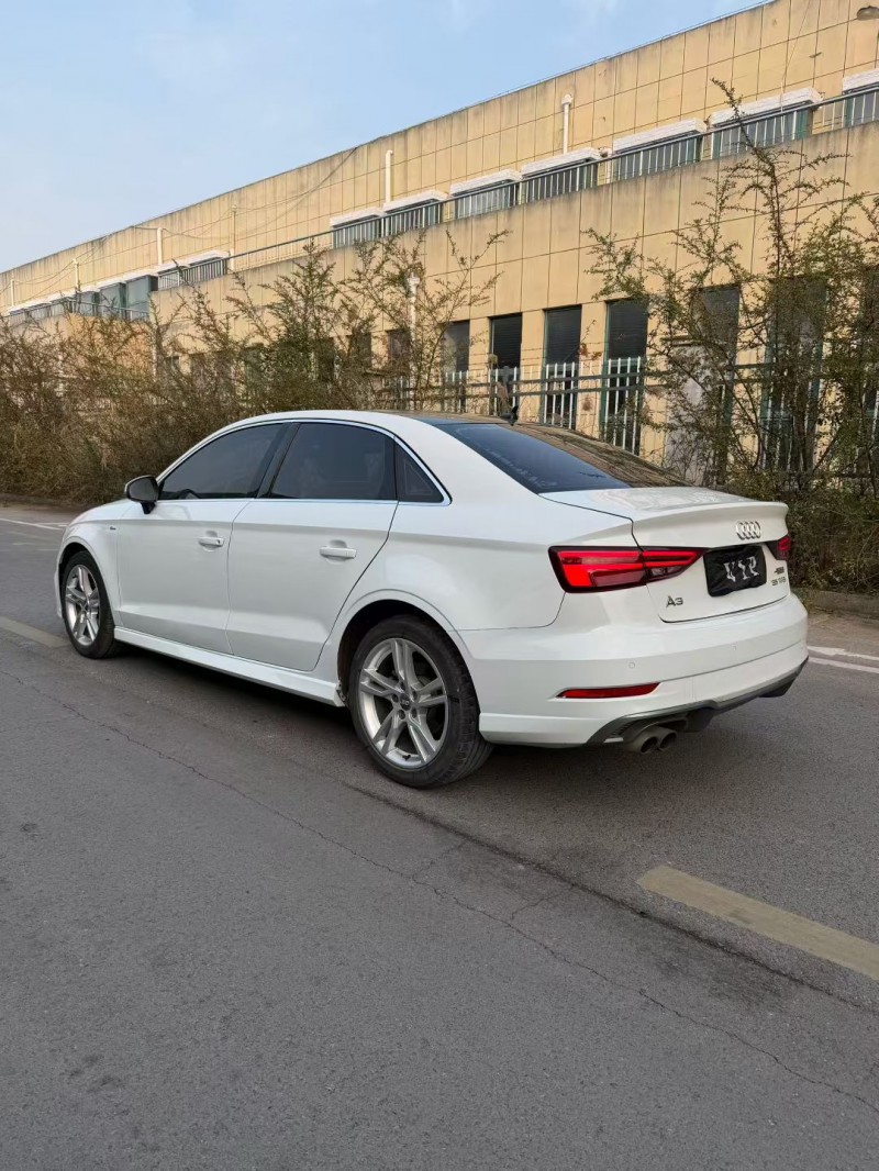 宿迁22年奥迪A4L7