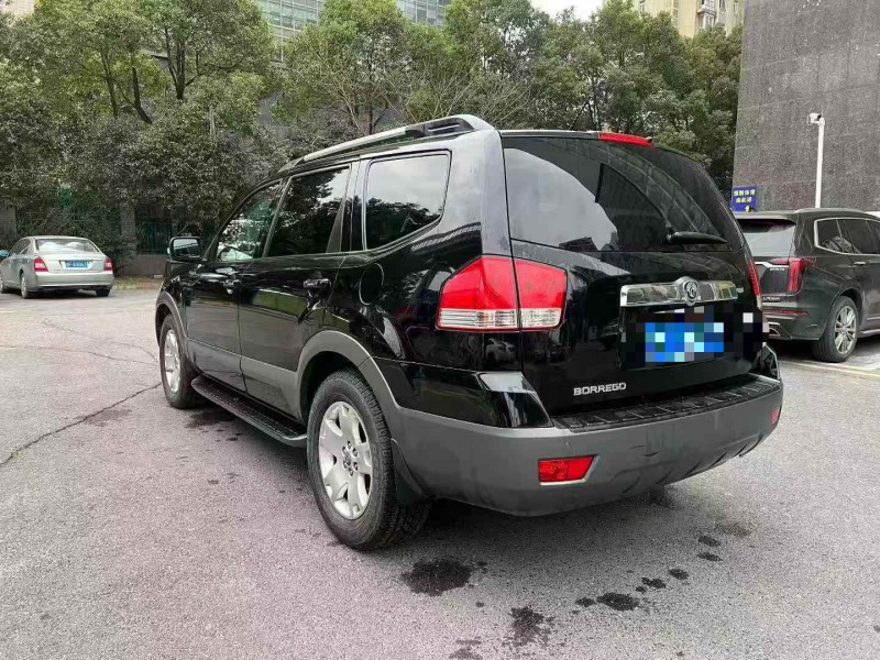 长沙13年起亚霸锐5