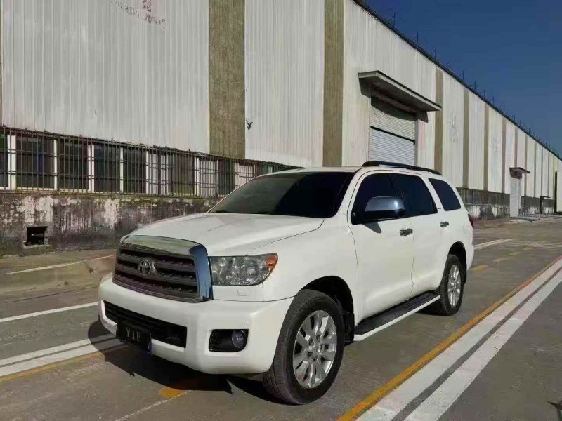 菏泽14年丰田红杉2