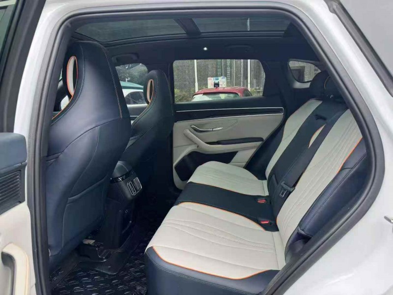 长沙23年比亚迪宋8