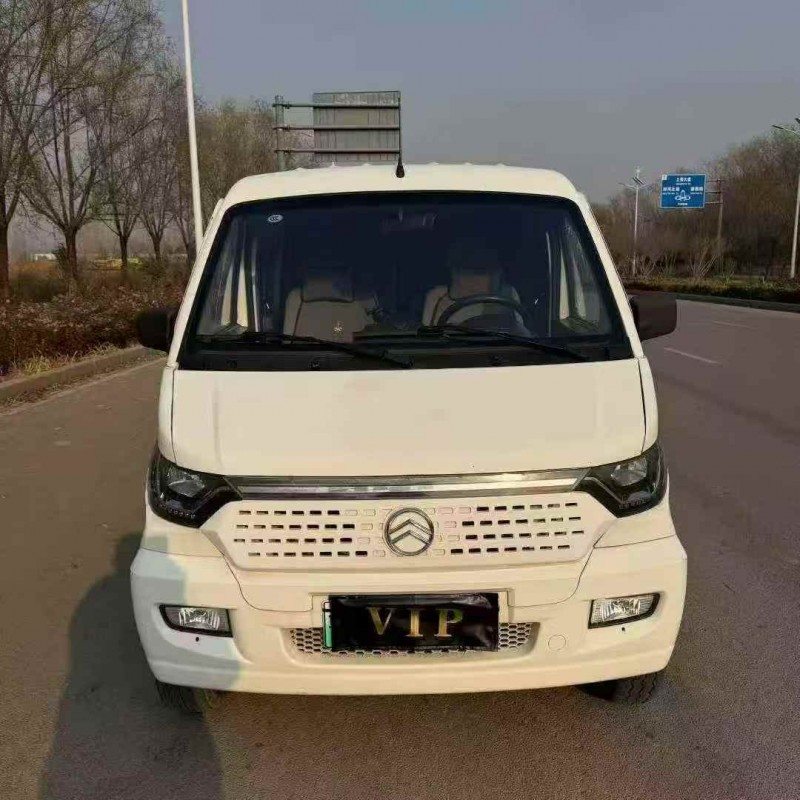 枣庄23年华晨海狮1