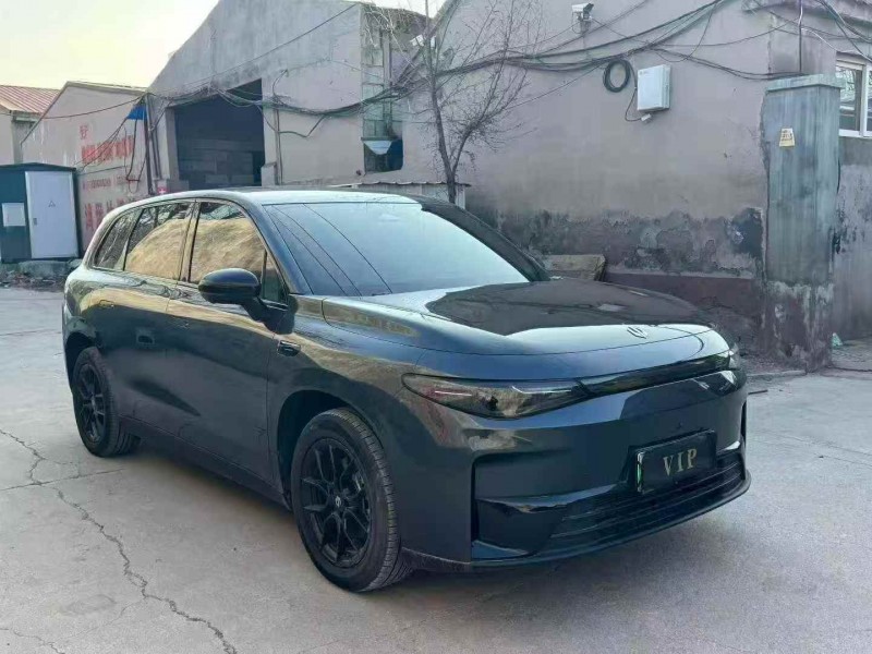 枣庄24年零跑汽车C012