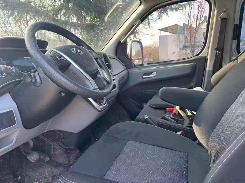 平顶山23年大通V804