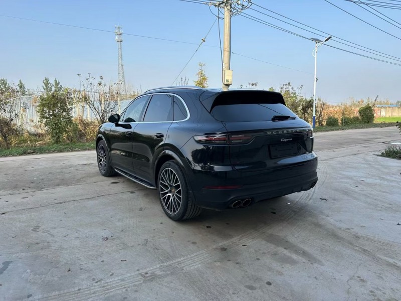 徐州18年保时捷卡宴3